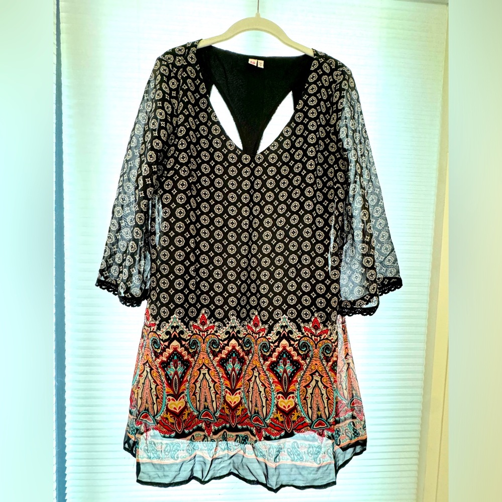 Print Tunic by AUW.